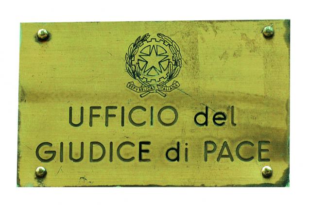 Rifiuto del permesso di soggiorno e espulsione