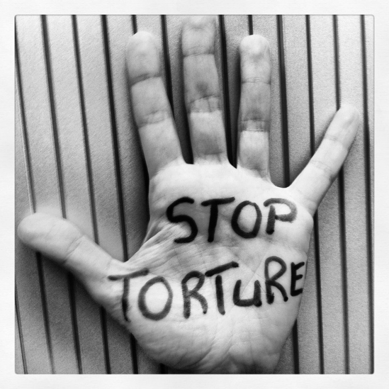 Tortura: l’Italia non può più aspettare. Il 13 ottobre in piazza per il reato