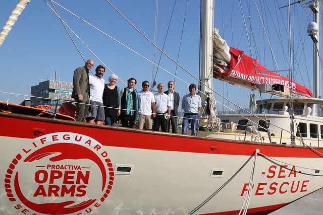 Sul divieto di ingresso nel territorio nazionale delle navi umanitarie