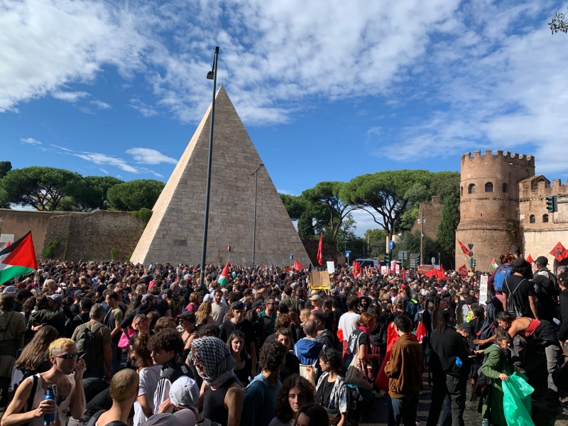 Piantedosi oltre Piantedosi