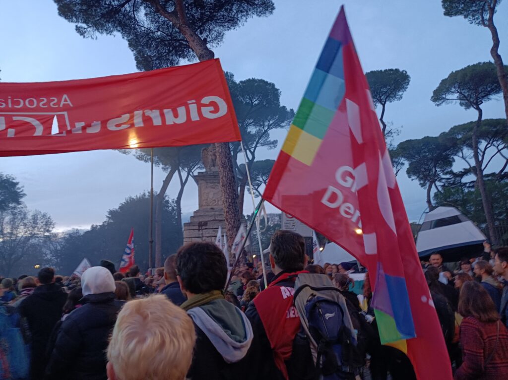 Il Decreto sicurezza in Italia – Intervista Avv. Roberto Lamacchia a COSMO Italiano