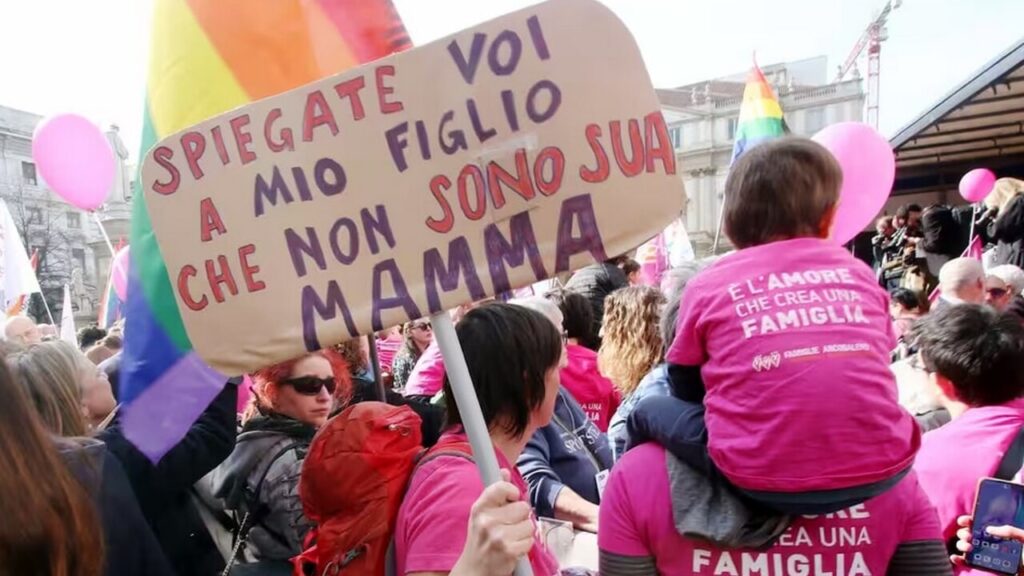 Una vittoria di libertà imposta dalle mamme arcobaleno